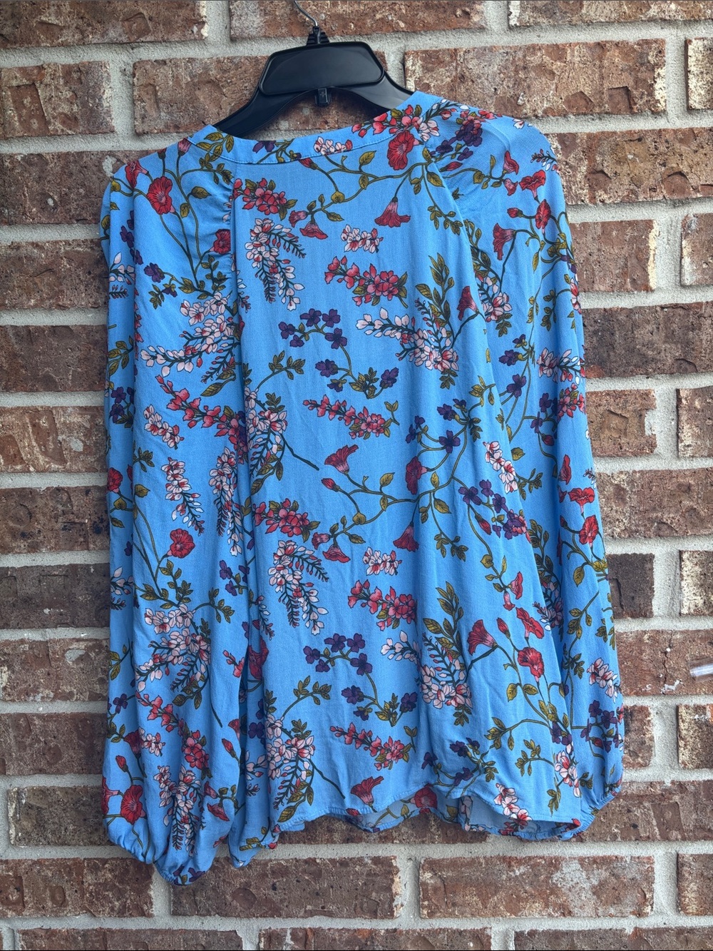 Banana republic Sky Blue Floral Tie-Neck Blouse - Picture 6 of 6